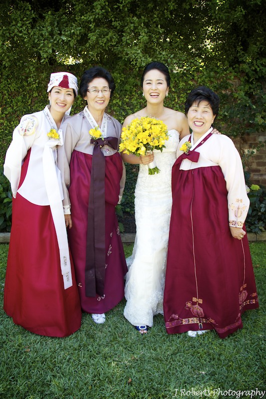 Korean brides family - wedding photography